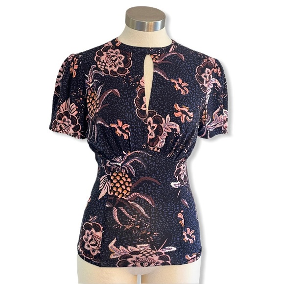 Free People Tops - Free People Womens Top Short Sleeve Stretch Fitted Keyhole Paisley